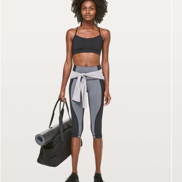 Lululemon Wunder Under Crop High-Rise *Curve 17” - Picture 1 of 11